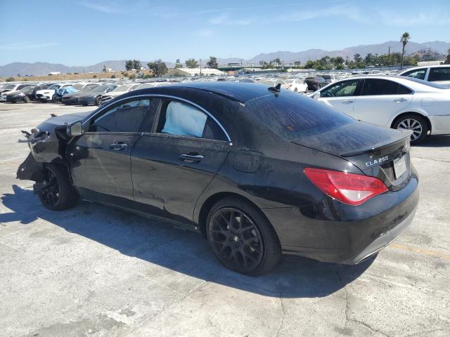 WDDSJ4EB4KN699524 - 2019 MERCEDES-BENZ CLA 250 黑色 照片 2