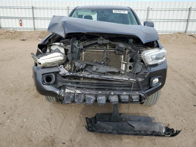 5TFAX5GN8GX062987 - 2016 TOYOTA TACOMA DOUBLE CAB CHARCOAL photo 5
