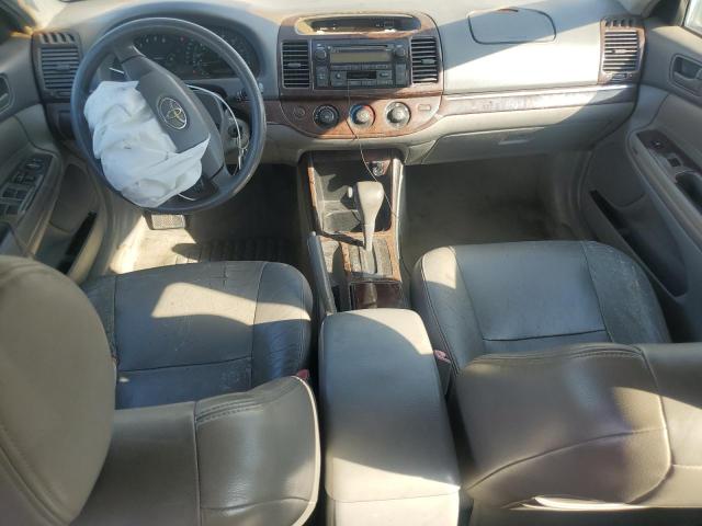 4T1BE32K74U814649 - 2004 TOYOTA CAMRY LE 银色 照片 8
