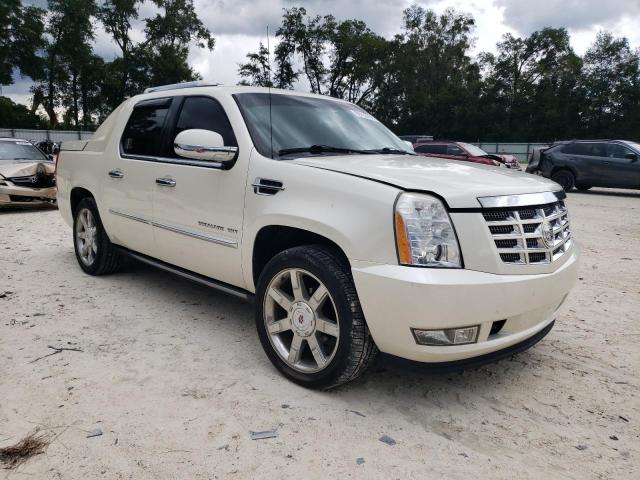 3GYVKNEF6AG109550 - 2010 CADILLAC ESCALADE EXT PREMIUM CREAM photo 4