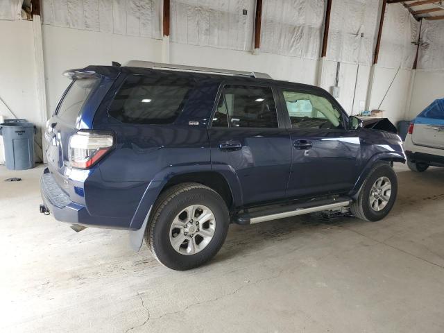 JTEBU5JR6J5587120 - 2018 TOYOTA 4RUNNER SR5/SR5 PREMIUM Синий фото 3