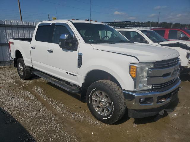 1FT7W2BT0HEB24090 - 2017 FORD F250 SUPER DUTY WHITE photo 4