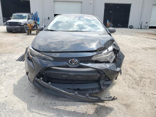 5YFB4MDE4RP182069 - 2024 TOYOTA COROLLA LE 黑色 照片 5