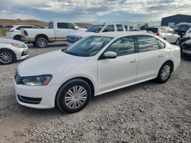 2015 VOLKSWAGEN PASSAT S, 