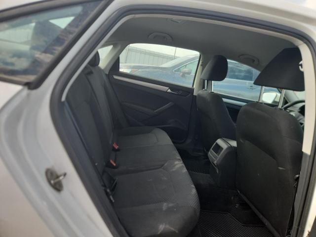 1VWAS7A33FC038696 - 2015 VOLKSWAGEN PASSAT S WHITE photo 10