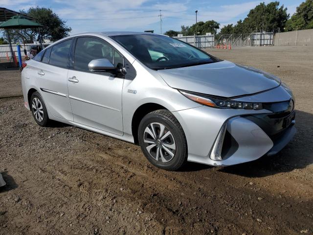 JTDKARFP8J3075950 - 2018 TOYOTA PRIUS PRIM 银色 照片 4