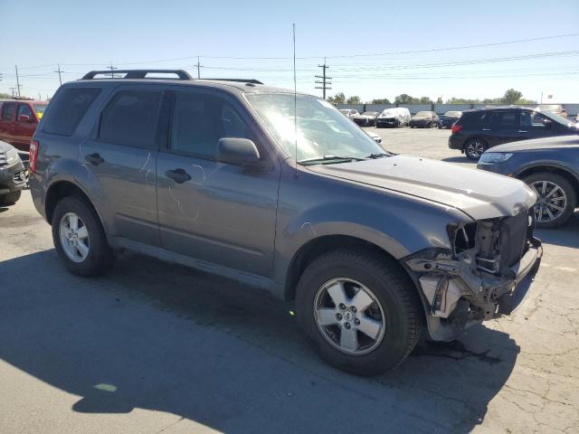 1FMCU9D73CKC47918 - 2012 FORD ESCAPE XLT GRAY photo 4