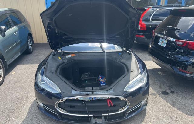 5YJSA1CN5DFP13308 - 2013 TESLA MODEL S Niebieski zdjęcie 7