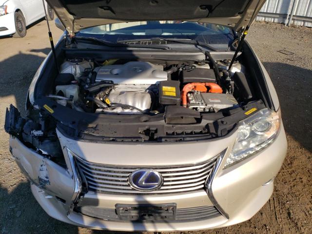 JTHBW1GG2E2073994 - 2014 LEXUS ES 300H GOLD photo 11