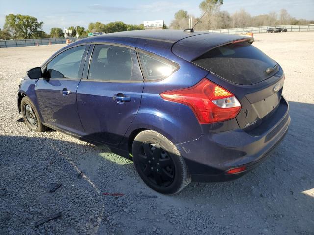 1FAHP3K27CL156852 - 2012 FORD FOCUS SE BLUE photo 2