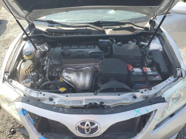 4T4BF3EK1AR083114 - 2010 TOYOTA CAMRY BASE SILVER photo 11