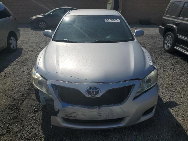 4T4BF3EK1AR083114 - 2010 TOYOTA CAMRY BASE SILVER photo 5