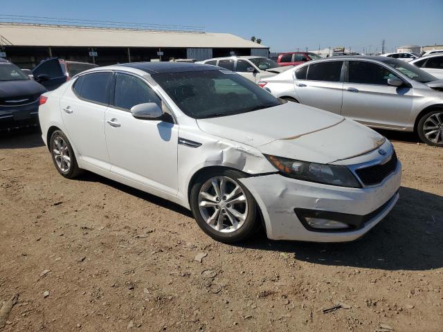 5XXGN4A7XDG155128 - 2013 KIA OPTIMA EX WHITE photo 4