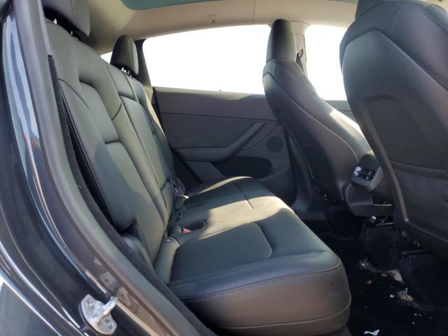 7SAYGDEFXRA263288 - 2024 TESLA MODEL Y GRAY photo 11