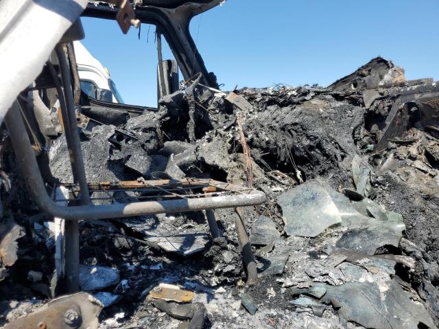 1FUJGLD5XGLGU2348 - 2016 FREIGHTLINER CASCADIA 1 Kırmızı fotoğraf 5