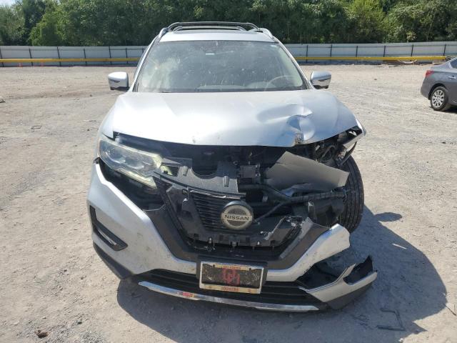 JN8AT2MT3JW467802 - 2018 NISSAN ROGUE S فضي صورة 5