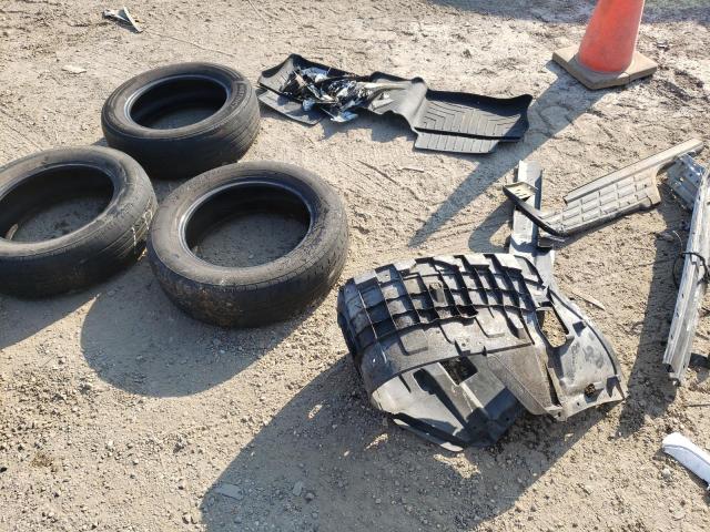 JA4AD3A32GZ016672 - 2016 MITSUBISHI OUTLANDER SE WHITE photo 13