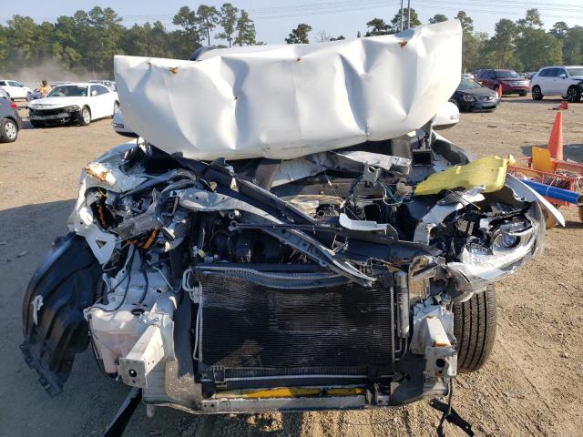 JA4AD3A32GZ016672 - 2016 MITSUBISHI OUTLANDER SE WHITE photo 5