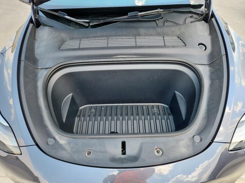 7SAYGDEF0PF902259 - 2023 TESLA MODEL Y Сірий фото 11