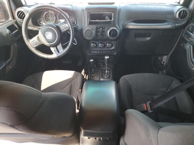 1C4HJWDG2GL346148 - 2016 JEEP WRANGLER U SPORT SILVER photo 8