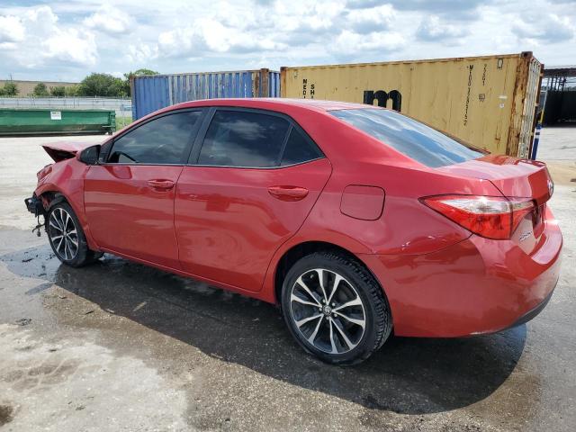 5YFBURHE1JP766957 - 2018 TOYOTA COROLLA L RED photo 2