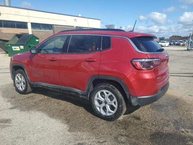 3C4NJDBN1ST574633 - 2025 JEEP COMPASS LATITUDE Rouge photo 2