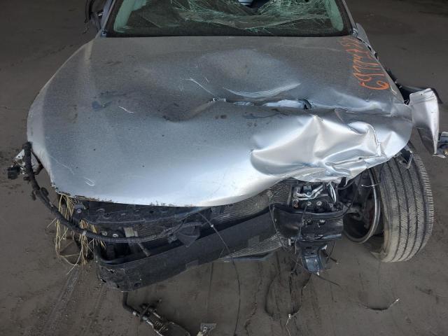 JN1BV7AP7FM339020 - 2015 INFINITI Q50 BASE Gümüş foto 11