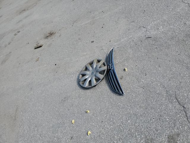 4T1BE32K15U966606 - 2005 TOYOTA CAMRY LE SILVER photo 12