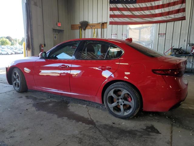 ZARFAEDN1J7572896 - 2018 ALFA ROMEO GIULIA Q4 红色 照片 2