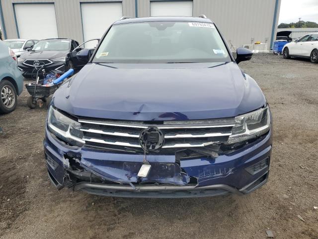 3VV2B7AX8MM036787 - 2021 VOLKSWAGEN TIGUAN SE Azul foto 5