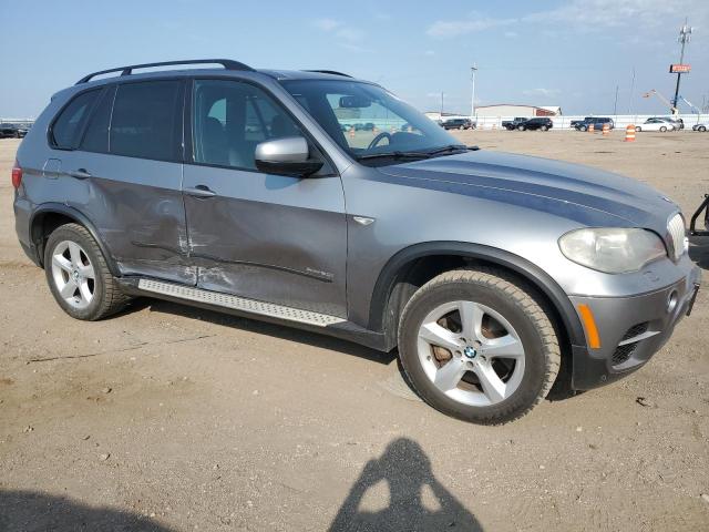 5UXZV8C56BL421283 - 2011 BMW X5 XDRIVE50I GRAY photo 4