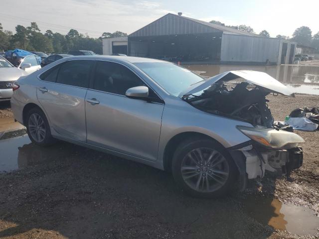 4T1BF1FKXHU701747 - 2017 TOYOTA CAMRY LE SILVER photo 4
