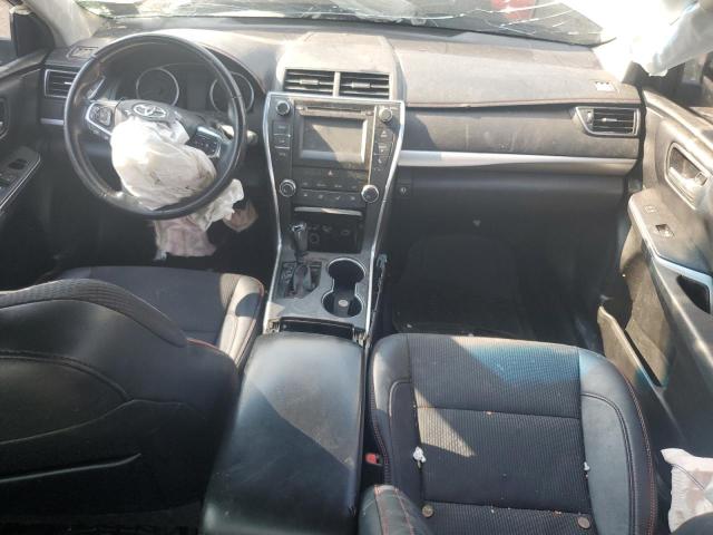 4T1BF1FKXHU701747 - 2017 TOYOTA CAMRY LE SILVER photo 8