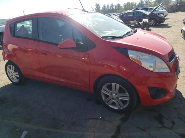 KL8CD6S99EC562297 - 2014 CHEVROLET SPARK 1LT RED photo 4