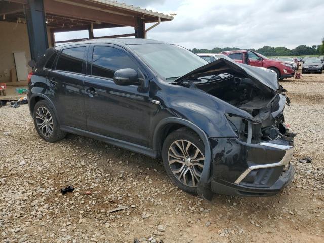 JA4AR3AU6JZ005109 - 2018 MITSUBISHI OUTLANDER ES BLACK photo 4