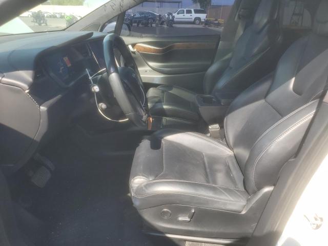 5YJXCDE29KF197875 - 2019 TESLA MODEL X Beyaz fotoğraf 7