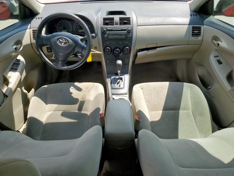 5YFBU4EEXDP158379 - 2013 TOYOTA COROLLA BASE أحمر صورة 8