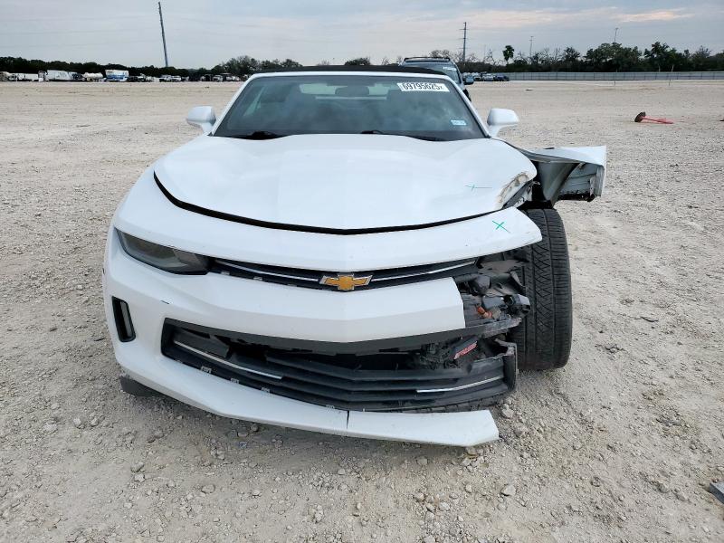 1G1FD3DSXH0129735 - 2017 CHEVROLET CAMARO LT WHITE photo 5