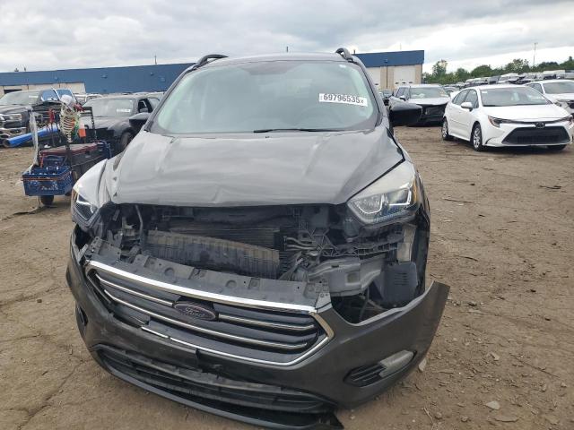 1FMCU0GD4JUA96067 - 2018 FORD ESCAPE SE ნაცრისფერი ფოტო 5