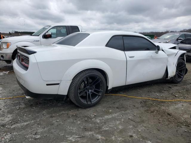2C3CDZFJ7GH137775 - 2016 DODGE CHALLENGER R/T SCAT PACK WHITE photo 3
