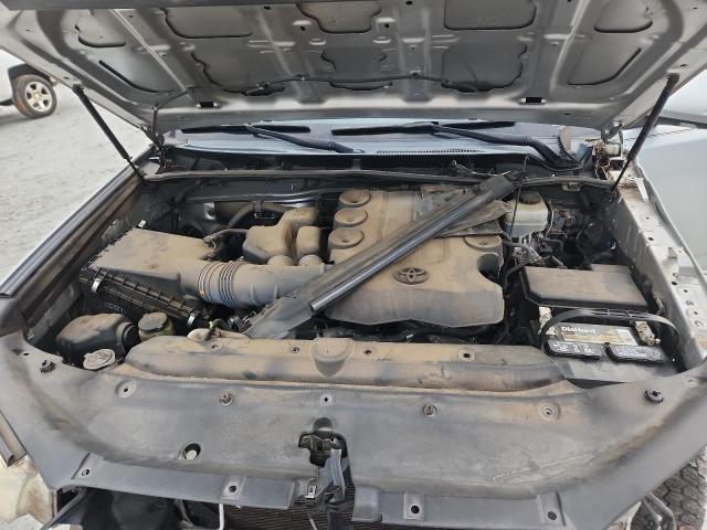 JTEZU5JR6D5050556 - 2013 TOYOTA 4RUNNER SR5 SILVER photo 12