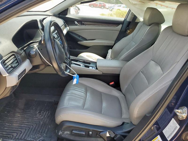 1HGCV1F92JA107865 - 2018 HONDA ACCORD TOURING BLUE photo 7