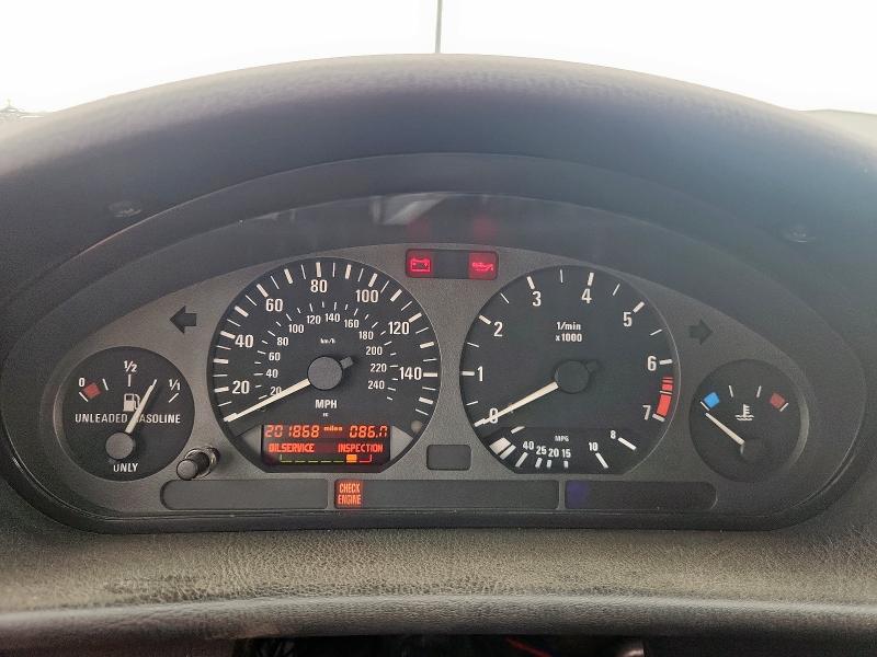 WBABK8326VET95498 - 1997 BMW 328 IC AUTOMATIC SILVER photo 9