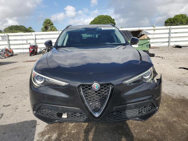 ZASFAKPN6J7B67841 - 2018 ALFA ROMEO STELVIO SPORT შავი ფოტო 5