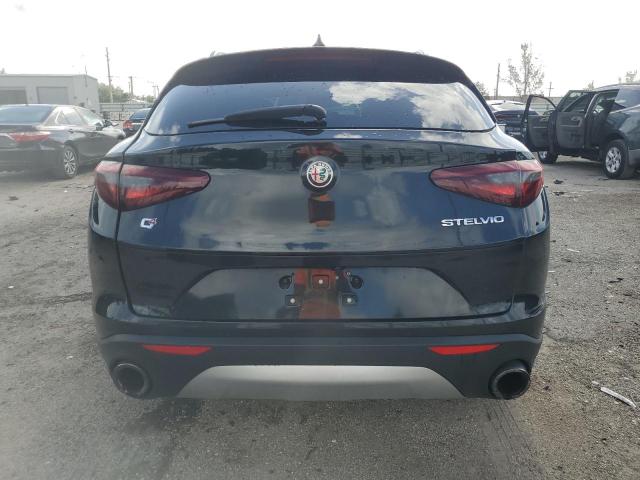ZASFAKPN6J7B67841 - 2018 ALFA ROMEO STELVIO SPORT შავი ფოტო 6