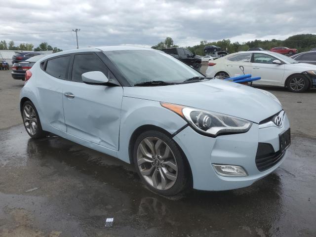 KMHTC6AD5FU223446 - 2015 HYUNDAI VELOSTER GRAY photo 4