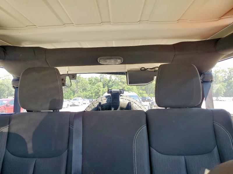 1C4BJWEG1GL137567 - 2016 JEEP WRANGLER U SAHARA 黑色 照片 10