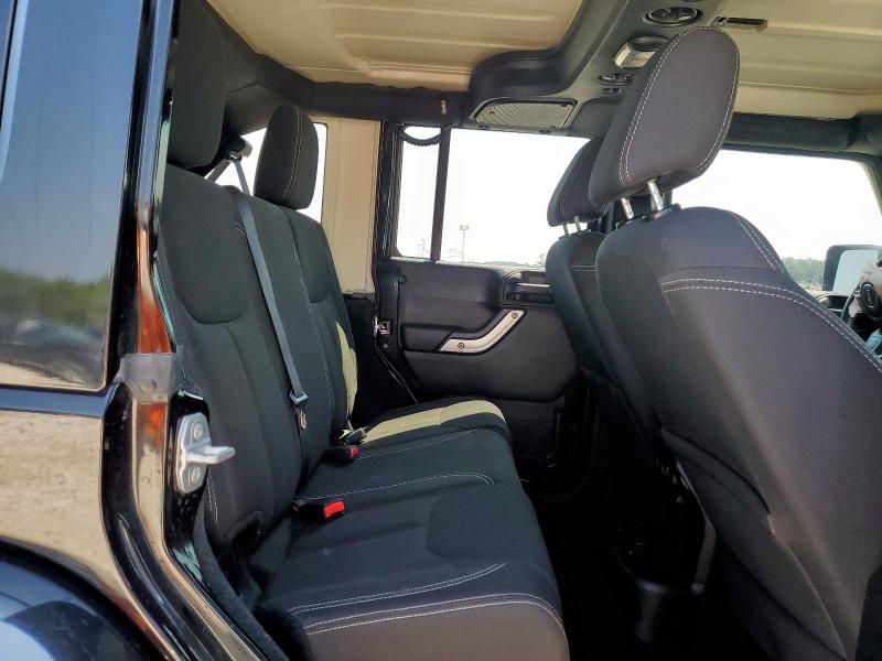 1C4BJWEG1GL137567 - 2016 JEEP WRANGLER U SAHARA 黑色 照片 11