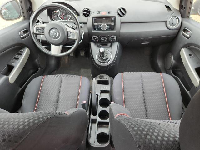 JM1DE1HY9B0131062 - 2011 MAZDA MAZDA2 BLACK photo 8