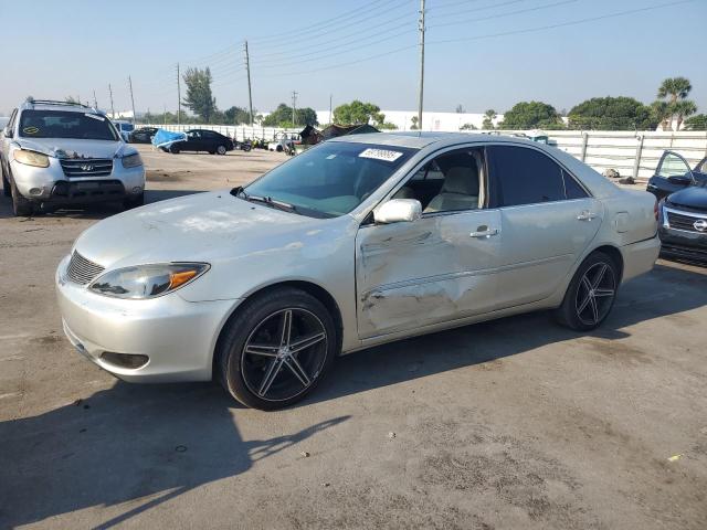 2002 TOYOTA CAMRY LE, 